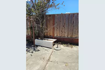 2338 Dumbarton Ave, East Palo Alto, CA 94303 - Photo 50