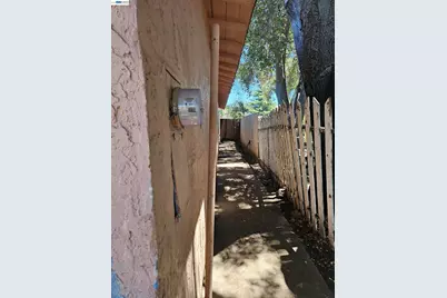2338 Dumbarton Ave, East Palo Alto, CA 94303 - Photo 36