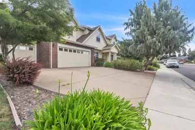 2630 Annette Ct, Tracy, CA 95304 - Photo 2