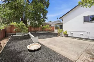 2337 Bentley Ct, Castro Valley, CA 94546 - Photo 40
