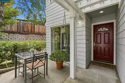 290 Pebblecreek Ct, Martinez, CA 94553 - Photo 4