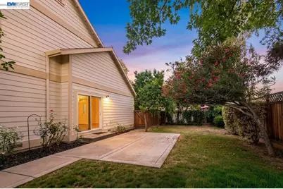 282 Del Valle Ct, Pleasanton, CA 94566 - Photo 4