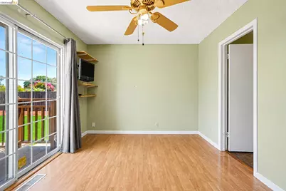 1126 Mission Dr, Antioch, CA 94509 - Photo 18
