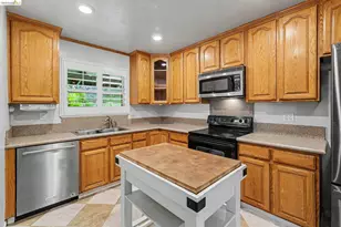 1126 Mission Dr, Antioch, CA 94509 - Photo 8