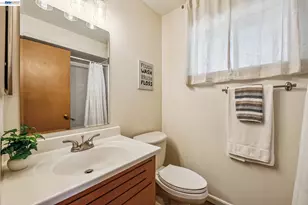 1500 Alameda, Alameda, CA 94501 - Photo 20