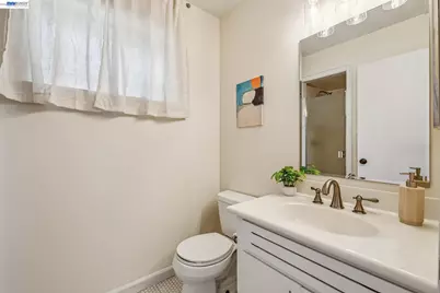1500 Alameda #D, Alameda, CA 94501 - Photo 22