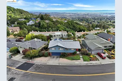 585 Crestmont Dr, Oakland, CA 94619 - Photo 58