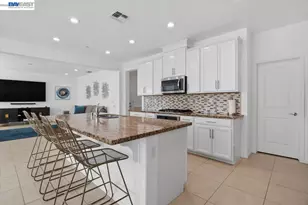 4003 Summit Dr, Tracy, CA 95377 - Photo 8