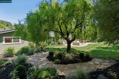 247 Corliss Dr, Moraga, CA 94556 - Photo 46