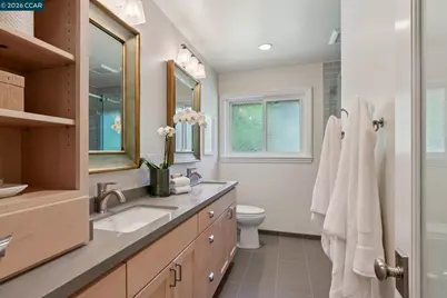 247 Corliss Dr, Moraga, CA 94556 - Photo 34