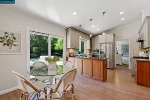 247 Corliss Dr, Moraga, CA 94556 - Photo 14