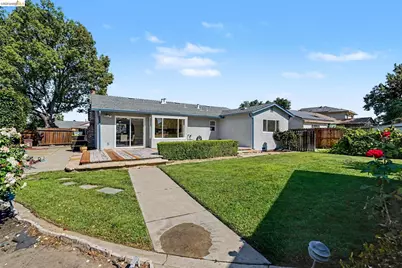 4630 Burgundy Dr, Oakley, CA 94561 - Photo 18