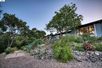 140 Sheridan Way, Woodside, CA 94062 - Photo 64