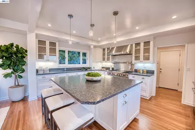 140 Sheridan Way, Woodside, CA 94062 - Photo 12