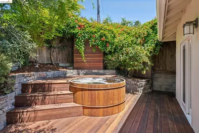 2019 Del Norte, Berkeley, CA 94707 - Photo 44