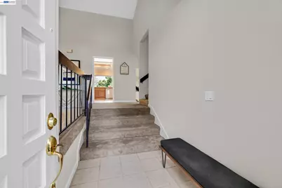 250 Melendez Avenue, Fremont, CA 94539 - Photo 4