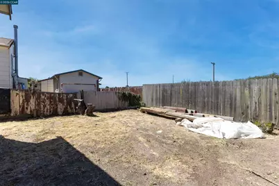 1377 Monterey St, Richmond, CA 94804 - Photo 36