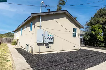 1377 Monterey St, Richmond, CA 94804 - Photo 40