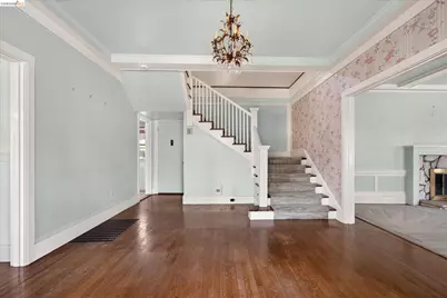 617 Boulevard Way, Oakland, CA 94610 - Photo 8