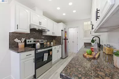 31070 Meadowbrook Ave, Hayward, CA 94544 - Photo 6