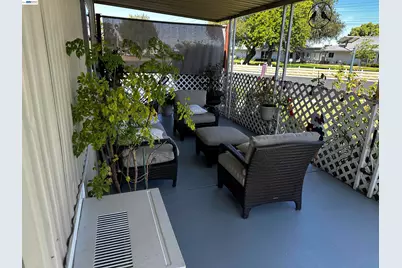 121 Fisk Ter, Fremont, CA 94538 - Photo 6