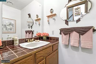 407 Country Club Ln, Napa, CA 94558 - Photo 26