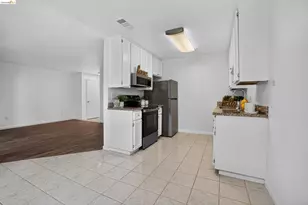 2728 Harvest Ln, Antioch, CA 94531 - Photo 12