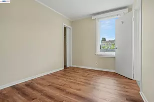 301 Lincoln Ave, Alameda, CA 94501 - Photo 10