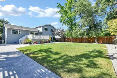 2622 Breton Pl, Walnut Creek, CA 94598 - Photo 30