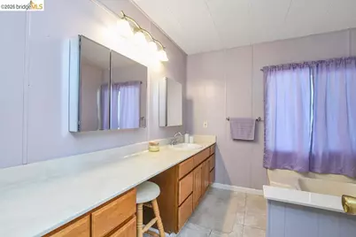 263 Coral Dr, Pittsburg, CA 94565 - Photo 16