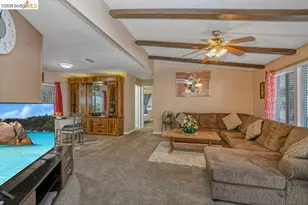263 Coral Dr, Pittsburg, CA 94565 - Photo 6