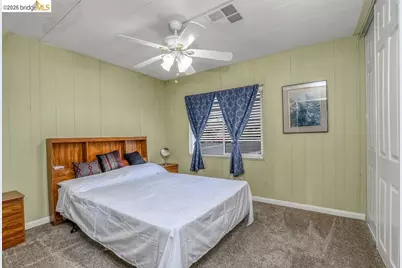 263 Coral Dr, Pittsburg, CA 94565 - Photo 18