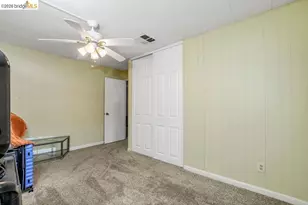 263 Coral Dr, Pittsburg, CA 94565 - Photo 20