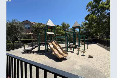 439 Kent Dr., Mountain View, CA 94043 - Photo 20