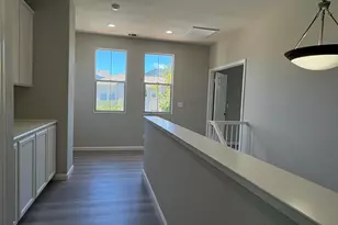 439 Kent Dr, Mountain View, CA 94043 - Photo 14