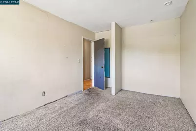 410 Oakbreeze Ct, Martinez, CA 94553 - Photo 38