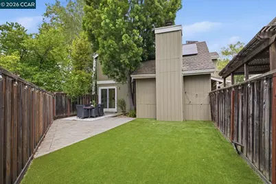 4243 Dubhe Ct, Concord, CA 94521 - Photo 32