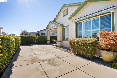 1481 Bismarck Ln, Brentwood, CA 94513 - Photo 32