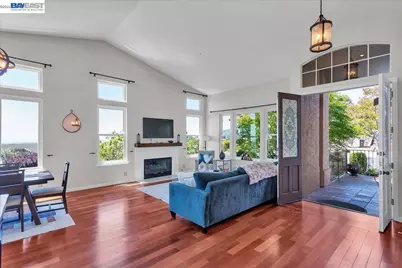 2433 Fox Ridge Dr, Castro Valley, CA 94546 - Photo 20