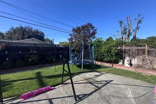 2683 Parkside Dr, Fremont, CA 94536 - Photo 10