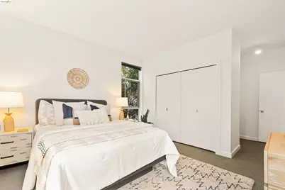 21 Covent Ln, Oakland, CA 94608 - Photo 20