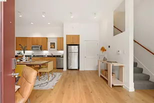 21 Covent Ln, Oakland, CA 94608 - Photo 2