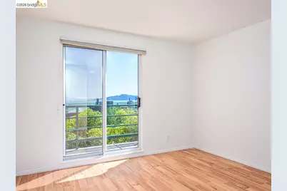 1201 Brickyard Way #113, Richmond, CA 94801 - Photo 8