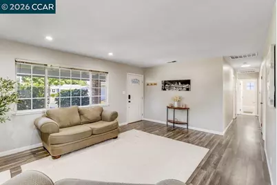 3485 Hillsborough Dr, Concord, CA 94520 - Photo 12
