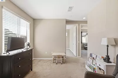 146 Halsey Way, Pittsburg, CA 94565 - Photo 12