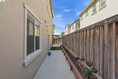 146 Halsey Way, Pittsburg, CA 94565 - Photo 30