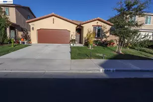11560 Hanna St, Beaumont, CA 92223 - Photo 2