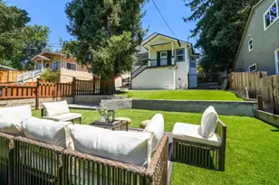 7974 Hillmont Dr, Oakland, CA 94605 - Photo 4
