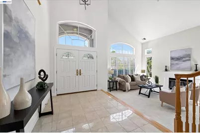 3325 Medallion Ct, Pleasanton, CA 94588 - Photo 2