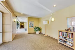 1 Lakeside Dr, Oakland, CA 94612 - Photo 32